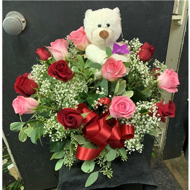 Roses_with_bear